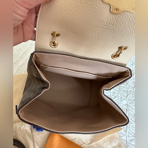Authentic Louis Vuitton Clapton backpack - Damier Ebene, Beige Leather - Picture 12 of 16